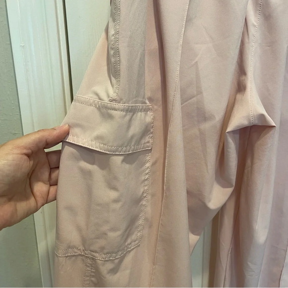 Athleta Vienna Cargo Light Pink Athleisure Elastic Waist Pants Sz 10 - Picture 6 of 10